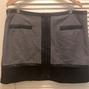 Halogen size 16 houndstooth and leather skirt